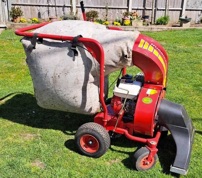 Wynajem – Wypożyczalnia - Odkurzacz spalinowy do liści, trawy