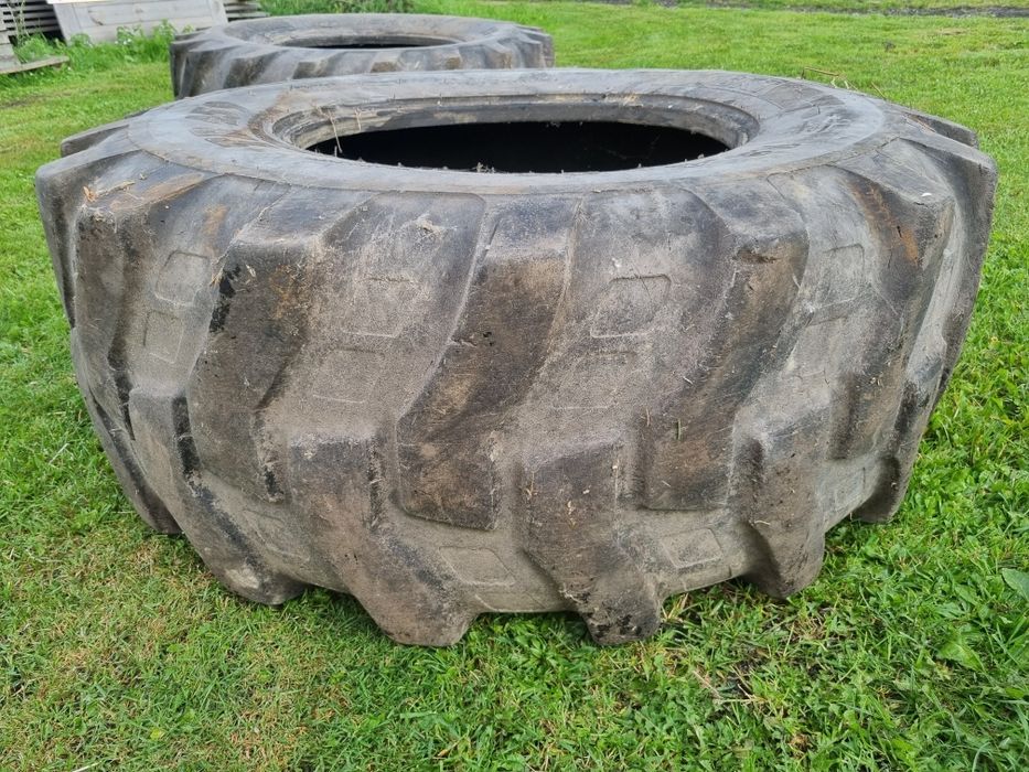 Dwie Opony 18.4x26