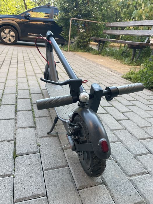 Елекросамокат Xiaomi m365