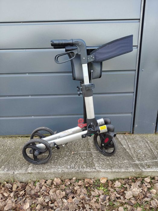 Aluminiowy balkonik/chodzik dla starszych osób