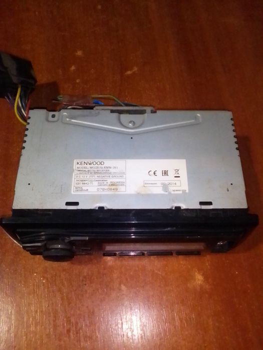 Продам автомагнітолу Kenwood