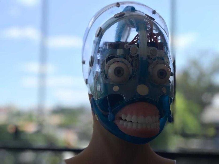 Reparamos com total discrição