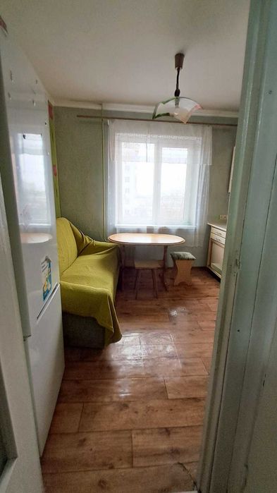 Здається довгостроково 1 кімнатна Чешка, Газ