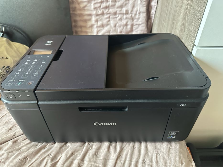 Canon pixma E484 принтер
