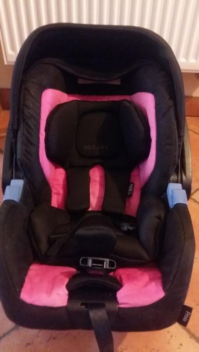 Fotelik samochodowy Recaro Privia HERO