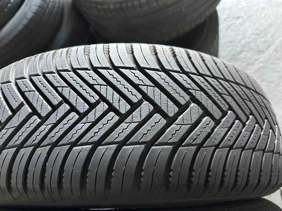 Автошини всесезоні Hankook 215/65/17 (2шт)Резина,Колеса,Гума,Скати,Шини
