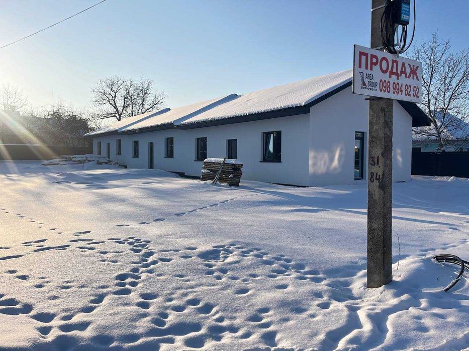 Стильний компактний будинок в класному районі