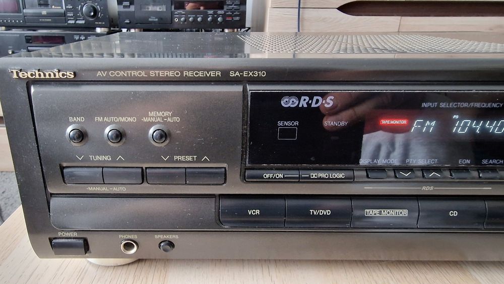 Amplituner  Technics Dolby Pro Logic SA-EX310  sprawny, kable
