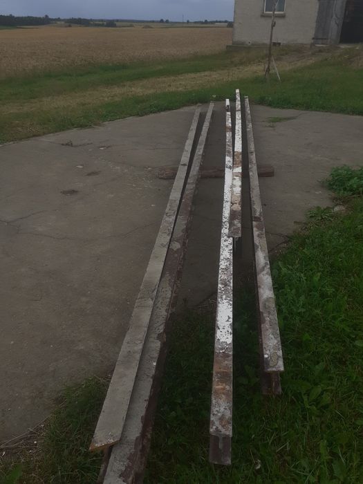 Sprzedam dwuteownik heb tragarz