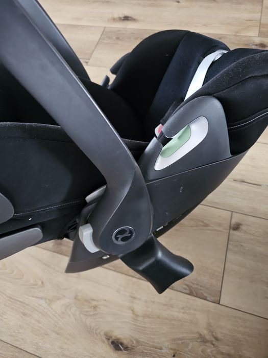 Zestaw Cybex Priam 4.0 Gondola black fotelik T i-size