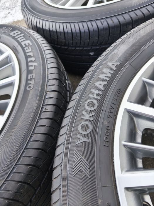 Диски Mitsubishi Outlander R18(5*114,3)+225/55/18 шини літні Yokohama