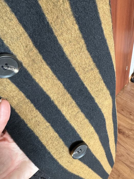 Пальто жіноче