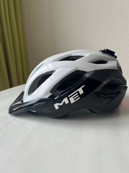 Шолом  MET CROSSOVERх  р. 60-64