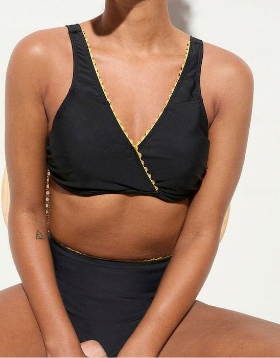 B.P.C bikini czarne z fiszbinami usztywniane r.48 (95D)