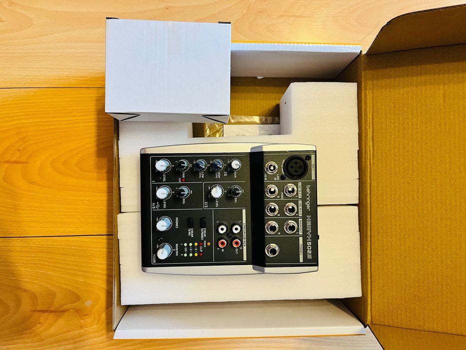 Behringer Xenyx 502S USB – Como Nova | Nunca Utilizada