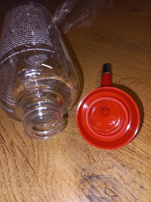 Poidełko 500ml nowe . Królik  itp