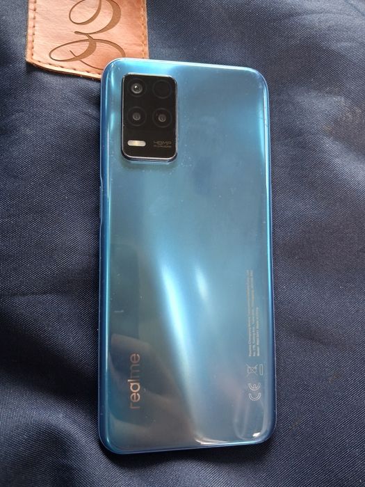 Sprzedam realme 8 5g