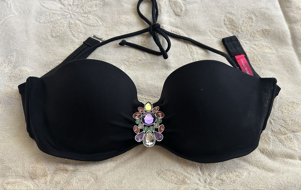 Бюст  от купальника Victoria’s Secret