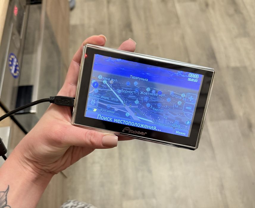 Автомобільний GPS навігатор