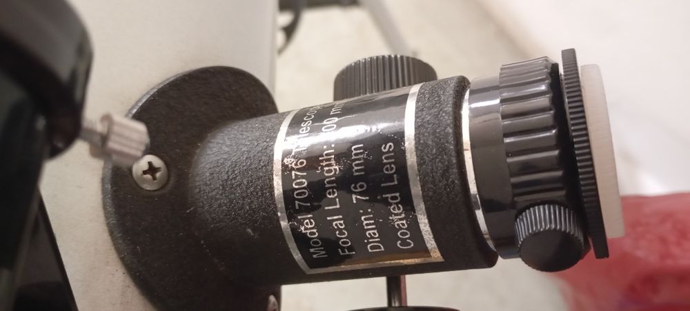 Telescópio em bom estado