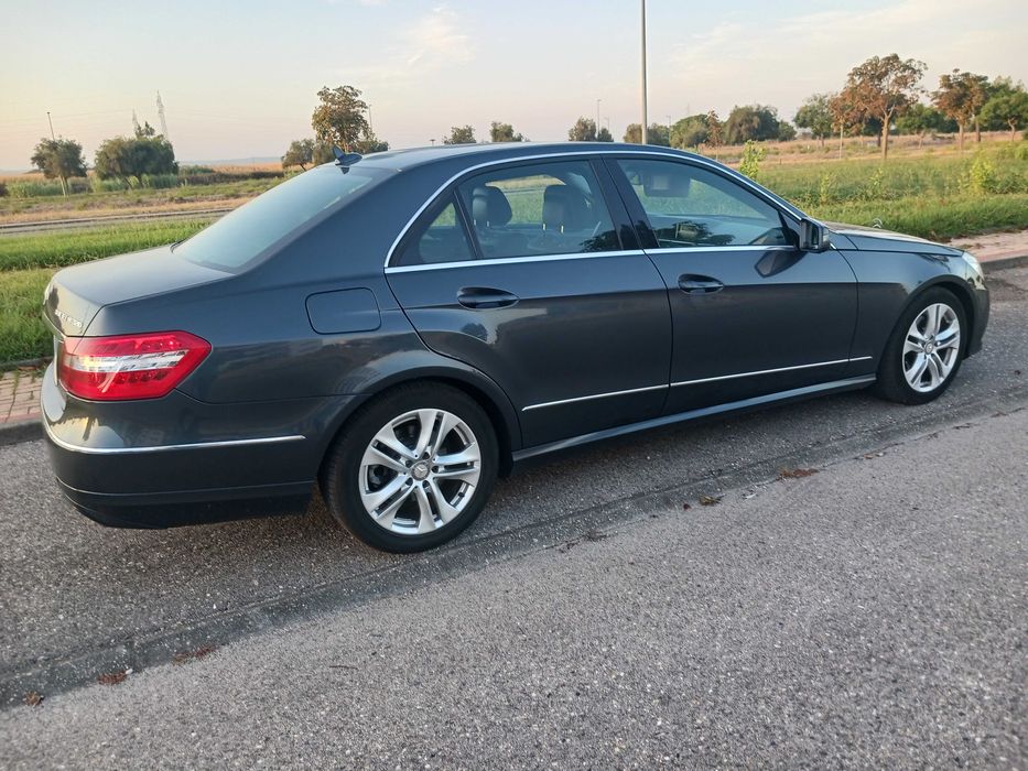 Mercedes E300 Bluetec Hybrid