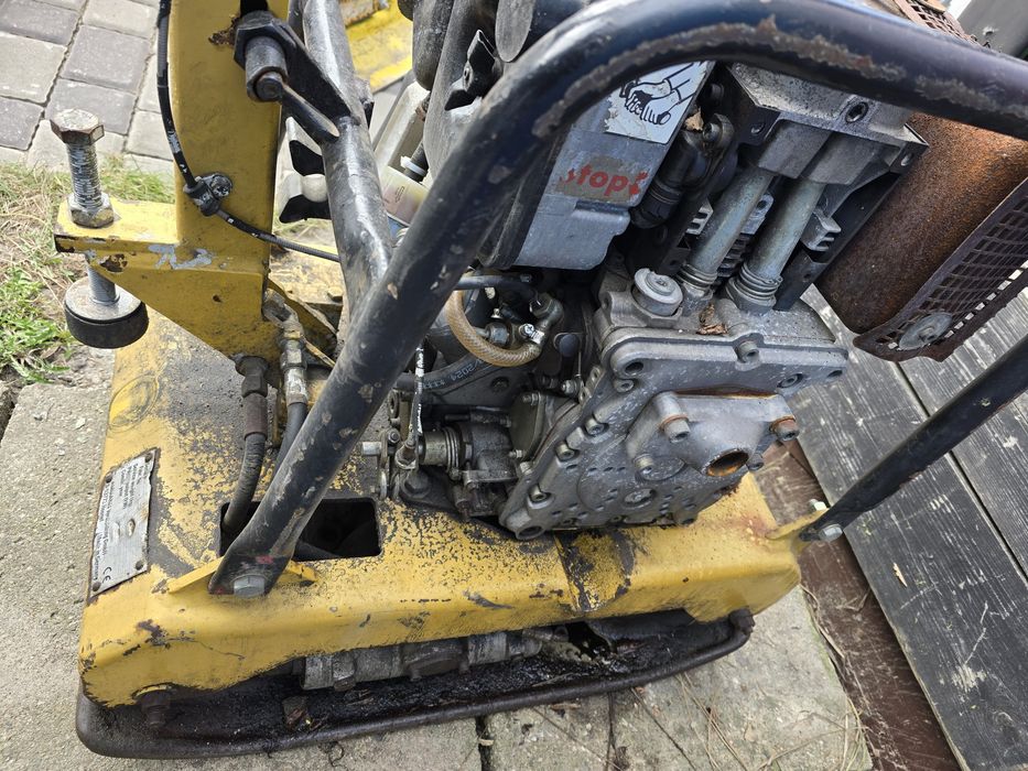 Zagęszczarka spalinowa .