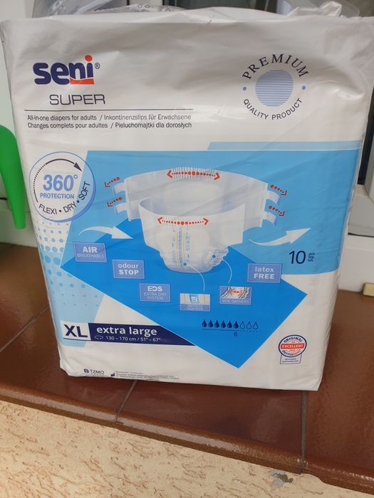 Akcesoria dla seniora: Pieluchy, worki na wiadro sanitarne itp.