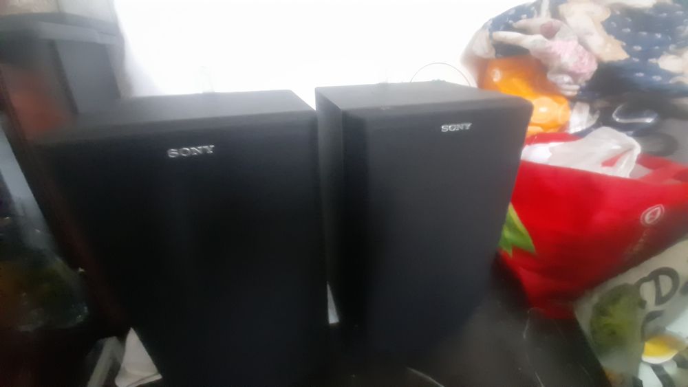 Colunas sony bom som