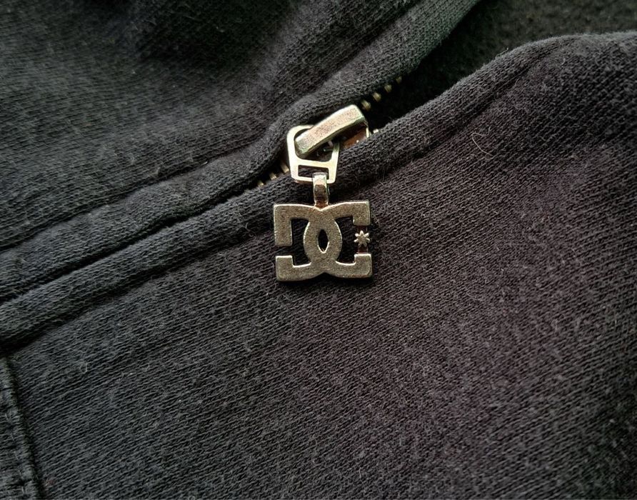 зіпка DC в гарному стані