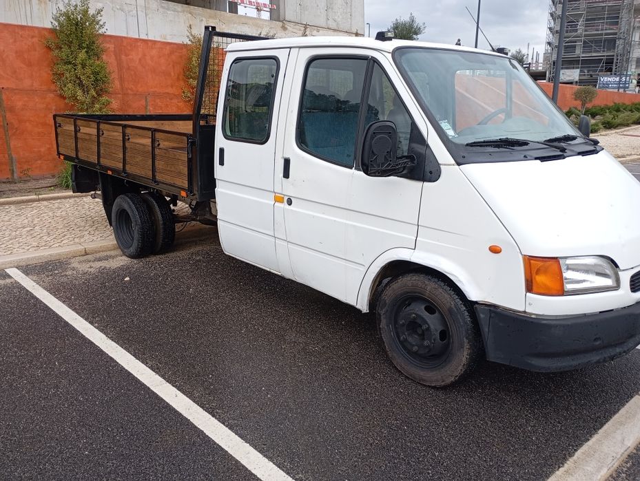 Ford Transit 2.5 7 lugares