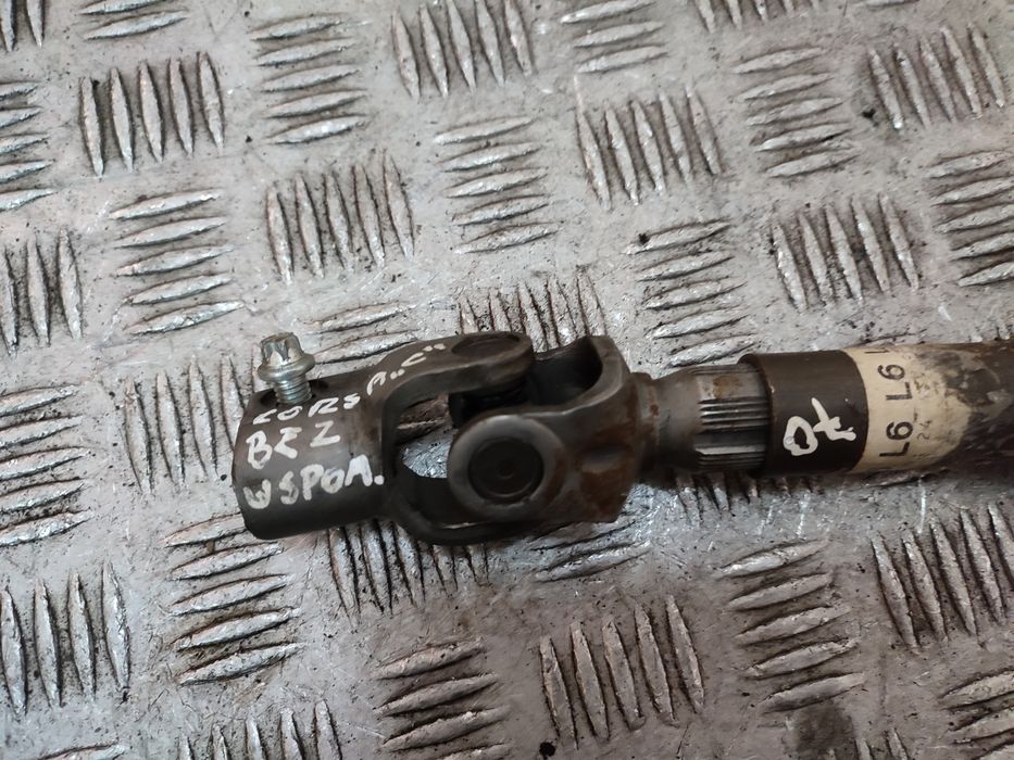 Opel Corsa C krzyżak kolumny kierowniczej
