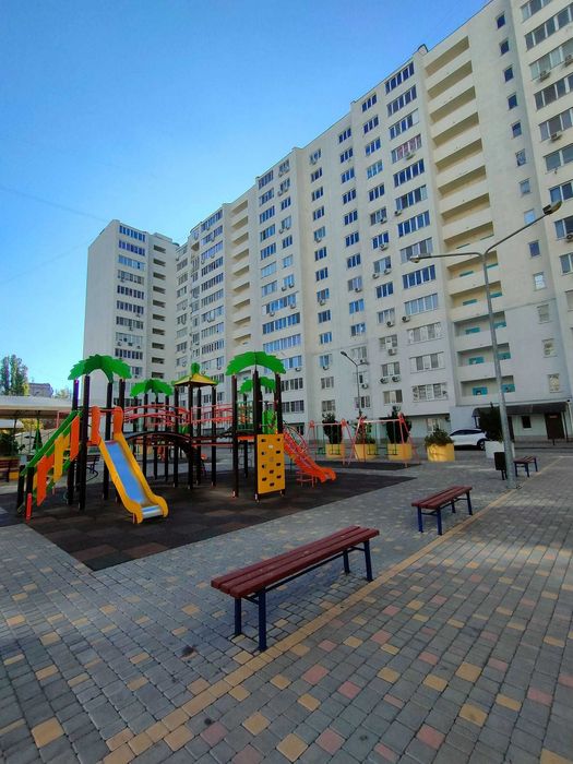 3х комн.квартира Костанди/"Вернисаж"/красный кирпич/ДОМ СДАН!