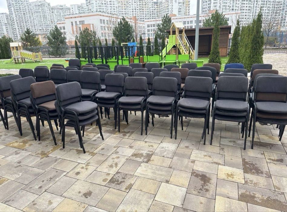 РОЗПРОДАЖ столи письмові офісні кутові компʼютерні