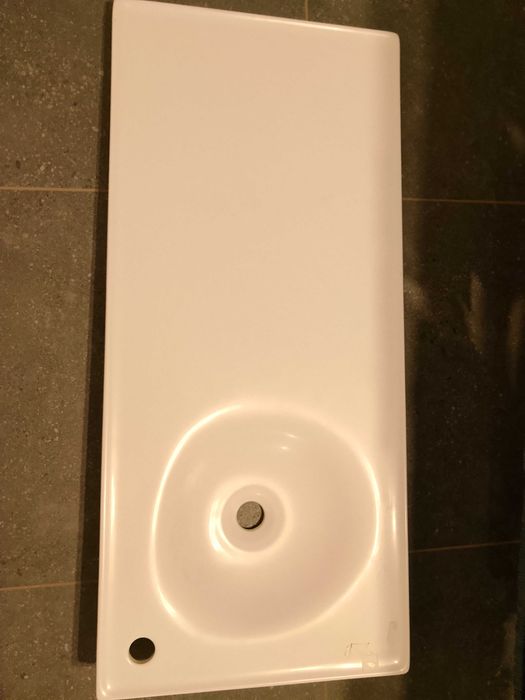 Sprzedam duża umywalkę