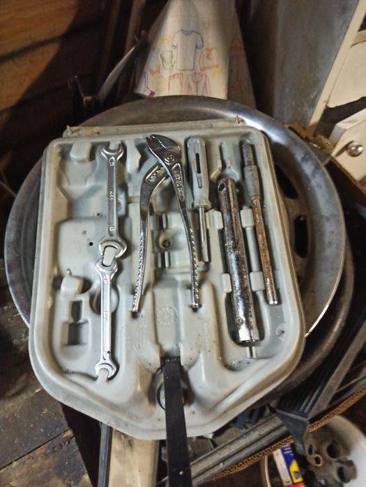 BMW E30 zestaw kluczy