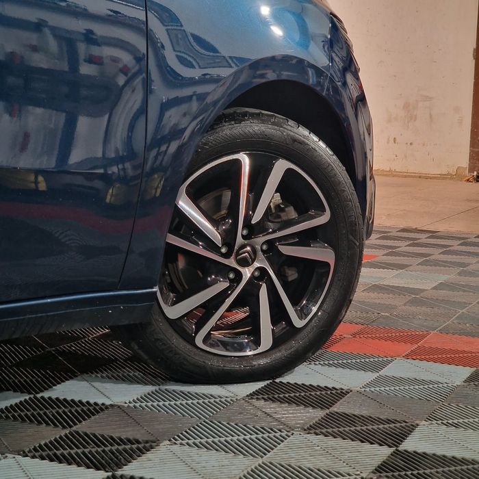 Citroën C4 Grand Spacetourer Nacional - Histórico Completo - 7 Lug
