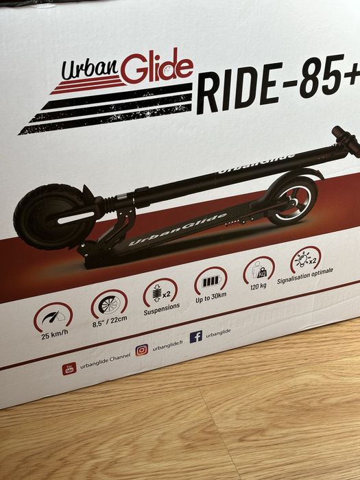 Trotinete Elétrica UrbanGlide Ride 85+ Preta