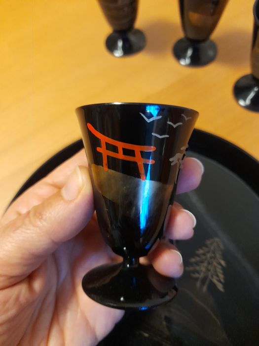 Conjunto de tabuleiro e copos430934889701068802