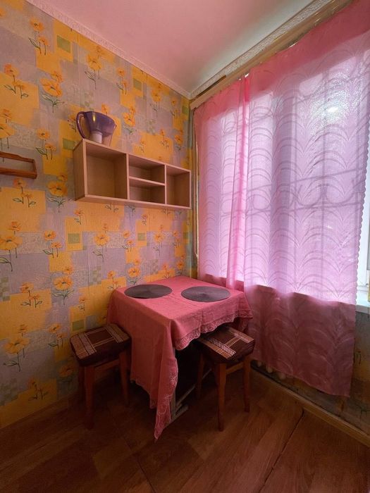 Продаж 2х кімнатної квартири біля парку Зелений Гай