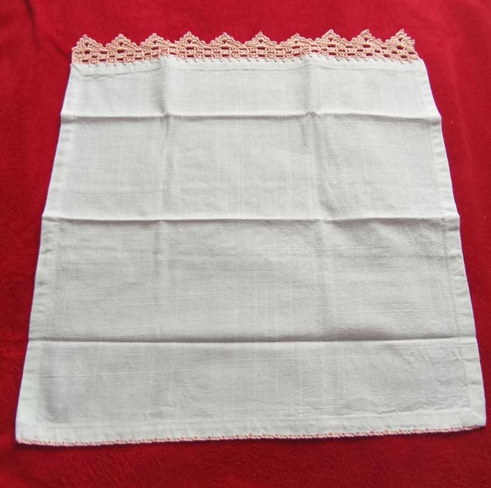 Pano de cozinha com barrado crochê