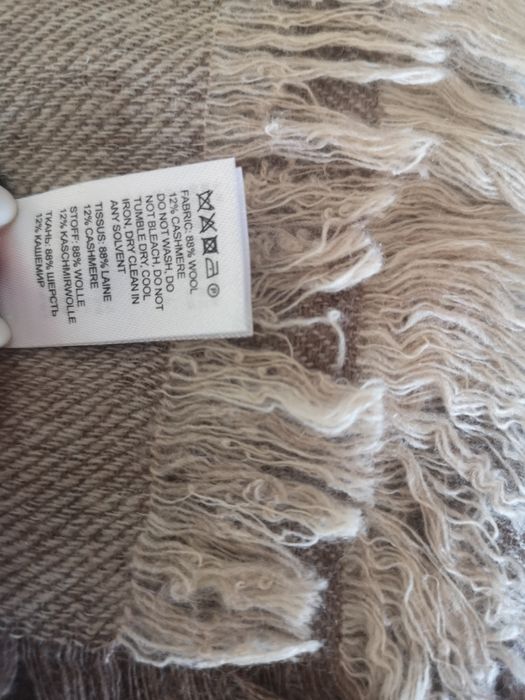 Шаль Toteme como