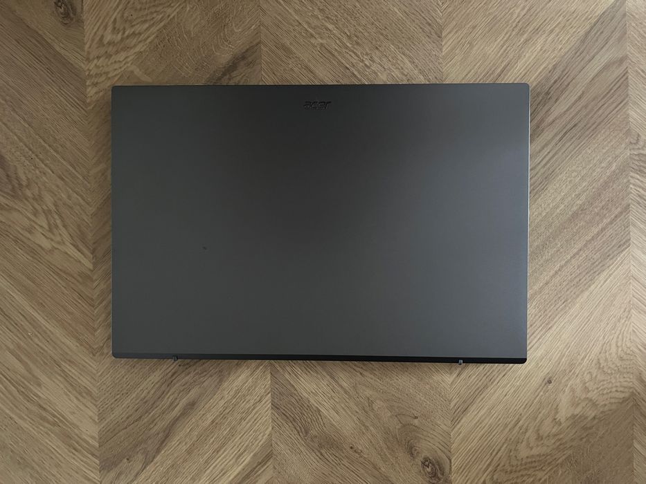 Sprzedam laptopa Acer Extensa 15 i3 8GB ram 256 GB gwarancja jak nowy