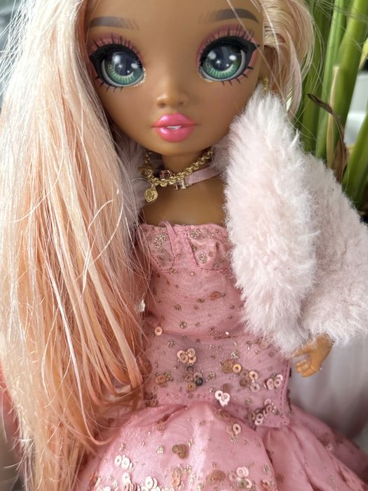 Lalka rainbow high sabrina