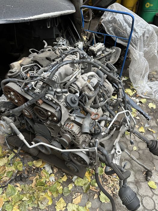 Двигатель, мотор и коррбка ауди А4 В8, дизель 2.0