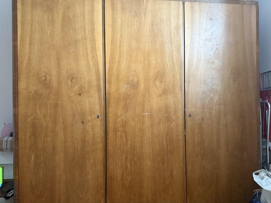 Sprzedam szafę drewniana