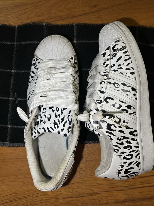 Adidas Superstar