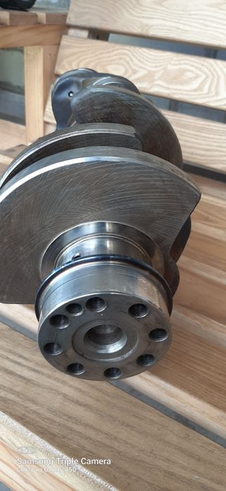 Коленвал Mazda xedos 9. 2.5л