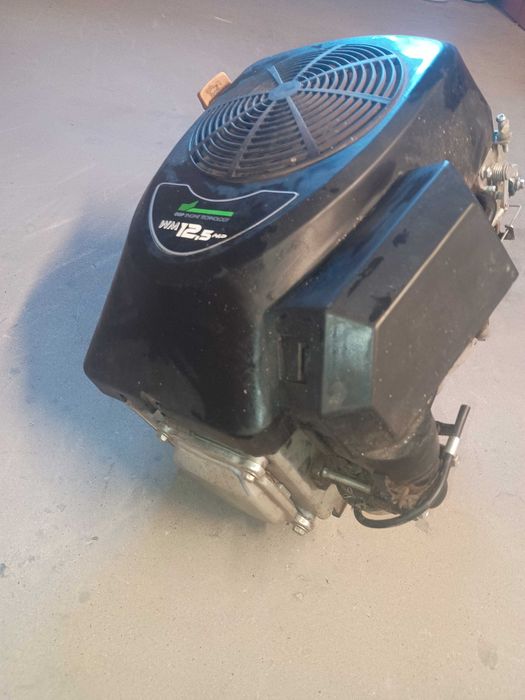 Silnik traktorek kosiarka GGP  WM 12,5 HP