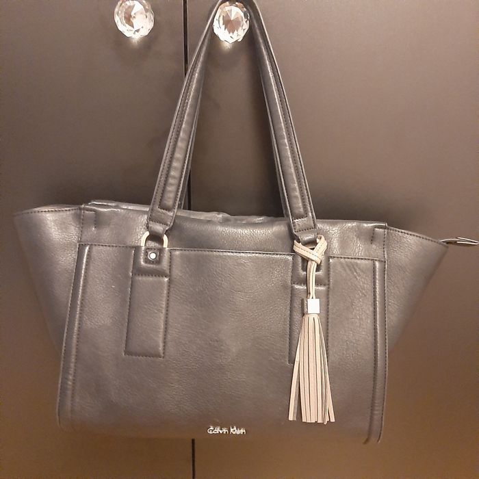 Torebka Calvin Klein - czarna.