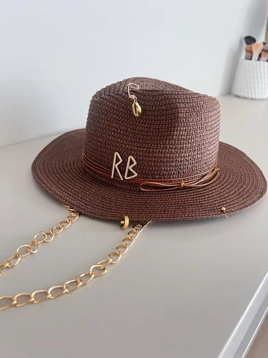 Солом'яна шляпа в стилі RB